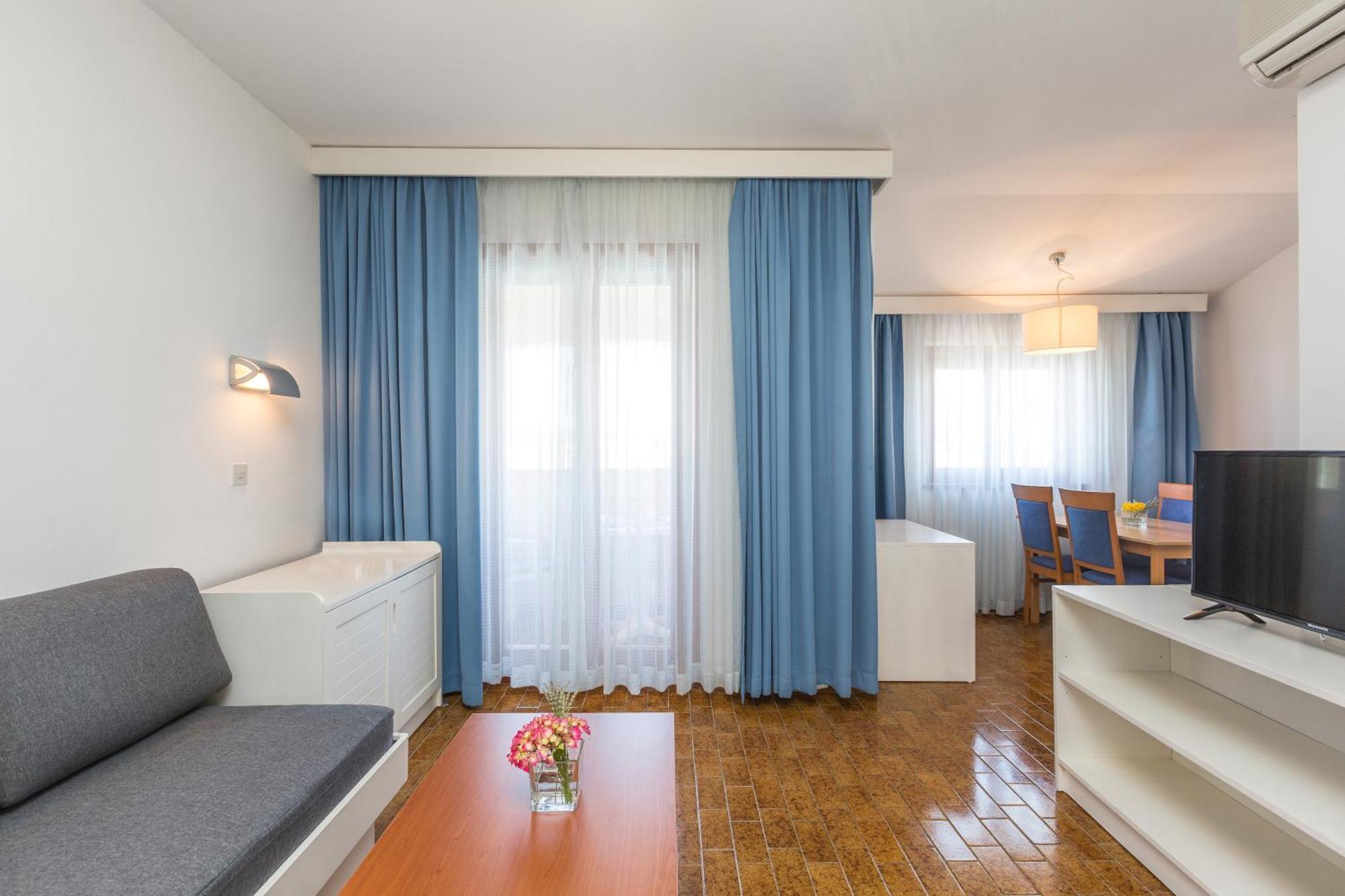 Maistra Select Riva Apartments 弗尔萨尔 客房 照片